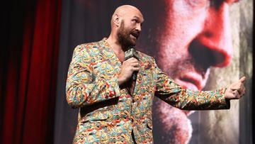 Fury tells Whyte to "step up and take beating" as fight talks go on