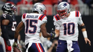 Patriots win 15-10 to extend streak to 15 straight over New York Jets