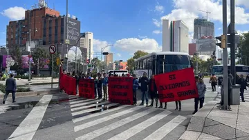 Bloqueo en Reforma: Alternativas viales para automovilistas y usuarios de transporte público