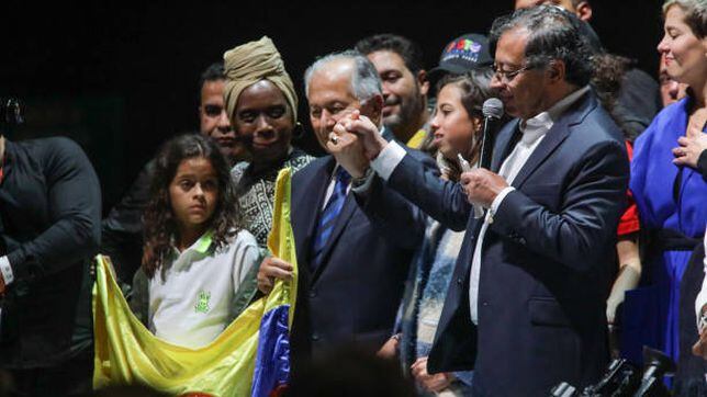 ¿Cuánto ganará Gustavo Petro como presidente de Colombia?