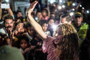Colombian singer Shakira in Barranquilla, Colombia, during the groundbreaking ceremony for the construction a school supported by her foundation "Pies Descalzos" and the Barca Foundation. - Shakira will give a concert in Bogota on November 3 as part of he