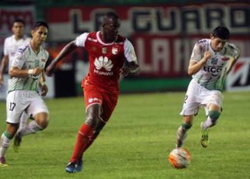 Santa Fe ganó el primer partido de la serie ante Oriente Petrolero. El 11 de febrero jugará la vuelta en Bogotá.
