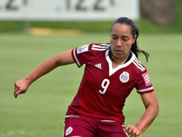 Futbolista mexicana actual goleadora de la Liga Española Femenil