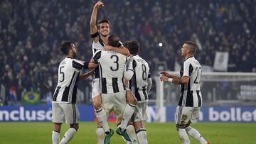 Juventus sink Atalanta to go seven points clear in Serie A