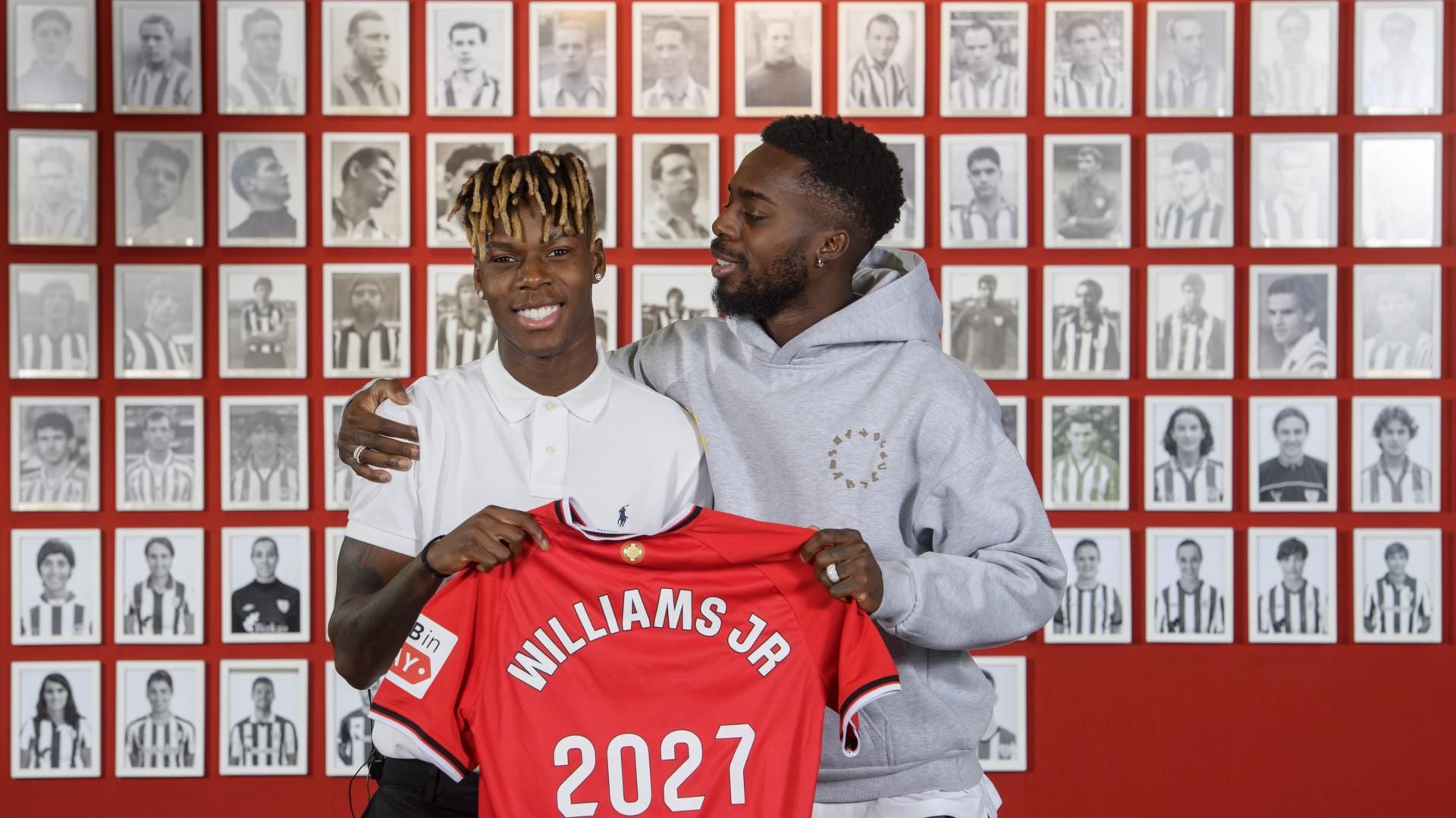 Nico Williams renueva hasta 2027