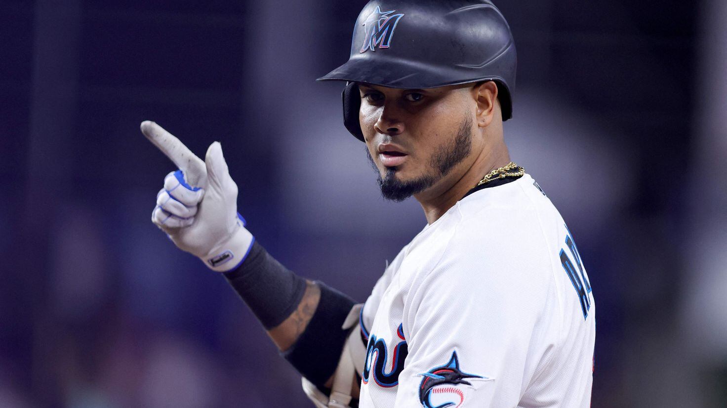 Marlins' 2B Luis Arraez's hilarious six-word explanation for