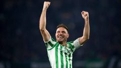 Real Betis&#039; Spanish midfielder Joaquin celebrates scoring their second goal from a corner during the Spanish Copa del Rey (King&#039;s Cup) semi-final first leg football match between Real Betis and Valencia CF at the Benito Villamarin stadium in Sev