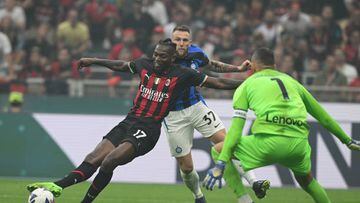 MILAN, ITALY - SEPTEMBER 03:  Rafael Leao of AC Milan scores a goal during the Serie A match between AC Milan and FC Internazionale at Stadio Giuseppe Meazza on September 03, 2022 in Milan, Italy. (Photo by Claudio Villa/AC Milan via Getty Images)