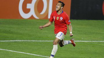 Chile&#039;s Alexis Sanchez celebrates scoring his side&#039;s third goal during a Copa America Group C soccer match against Japan at the Morumbi stadium in Sao Paulo, Brazil, Monday, June 17, 2019. (AP Photo/Nelson Antoine)