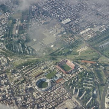 Avellaneda from the air with the stadia of Independiente and Racing 500m apart