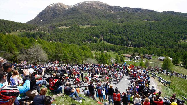 La etapa reina de Livigno, con números de otra época, puede decidir el Giro