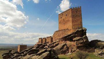 El castillo de Zafra (Guadalajara) fue uno de los escenarios más importantes de Juego de Tronos / Creative Commons - Borjaanimal