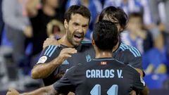 Xabi Prieto celebra su gol en Legan&eacute;s junto a Carlos Vela. 