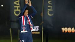 PARIS, FRANCE - MAY 21: Kylian Mbappe of PSG during the French Ligue 1 trophy presentation following the Ligue 1 Uber Eats match between Paris Saint-Germain (PSG) and FC Metz at Parc des Princes stadium on May 21, 2022 in Paris, France. (Photo by John Berry/Getty Images)
