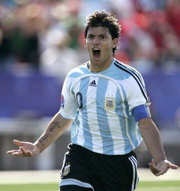 Sergio 'Kun' Agüero followed on where Messi had left off in the 2007 finals in Canada. The Albicelestes were crowned champions for the sixth time and Agüero scored in the final against the Czech Republic and took home the Golden Ball and Golden Boot.