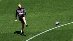 PORTO, PORTUGAL - MAY 28: Pep Guardiola, Manager of Manchester City passes the ball during the Manchester City FC Training Session ahead of the UEFA Champions League Final between Manchester City FC and Chelsea FC at Estadio do Dragao on May 28, 2021 in P