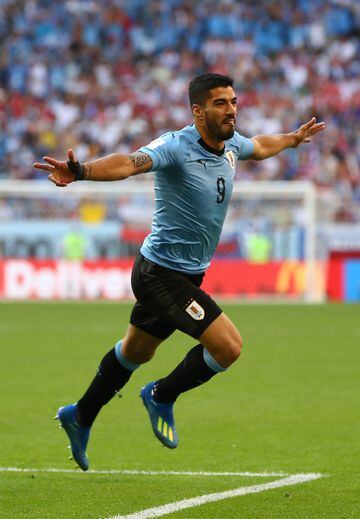 Luis Suárez anotó el 1-0.
