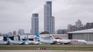 Coronavirus Argentina: ¿cuándo se podrían reanudar los vuelos nacionales e internacionales?