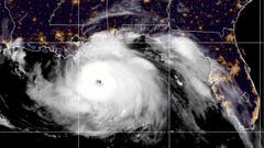 Una imagen de sat&eacute;lite muestra el hurac&aacute;n Ida en el Golfo de M&eacute;xico y acerc&aacute;ndose a la costa de Luisiana, EE. UU., 29 de agosto de 2021. 