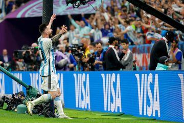 LUSAIL CITY, QATAR - DECEMBER 13: Lionel Messi of Argentina cheer after Julian Alvarez scored the third goal during the FIFA World Cup Qatar 2022 semi final match between Argentina and Croatia at Lusail Stadium on December 13, 2022 in Lusail City, Qatar. (Photo by Manuel Reino Berengui/Defodi Images via Getty Images)