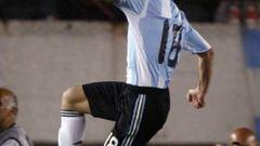 <b>ARGENTINA 4 - VENEZUELA 0</b>. Argentina goleó este sábado a Venezuela (4-0) en el debut oficial de su seleccionador, Diego Maradona, en un partido que dominó de principio a fin.