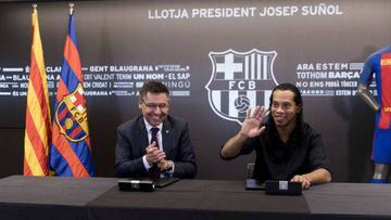 New ambassador Ronaldinho can't decide: his Barcelona or PSG
