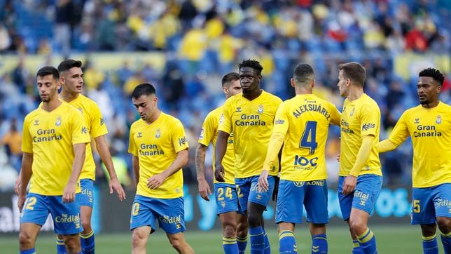 Alineaciones de u. d. las palmas contra villarreal b