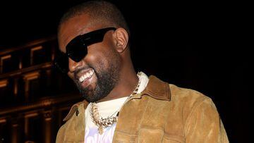 &iexcl;Miles de millones de d&oacute;lares! Kanye West es uno de los m&uacute;sicos m&aacute;s poderosos en el rap. A continuaci&oacute;n, su patrimonio neto y cu&aacute;nto dinero gana.