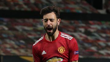 Bruno Fernandes matches Cristiano Ronaldo and Van Nistelrooy with Man United award