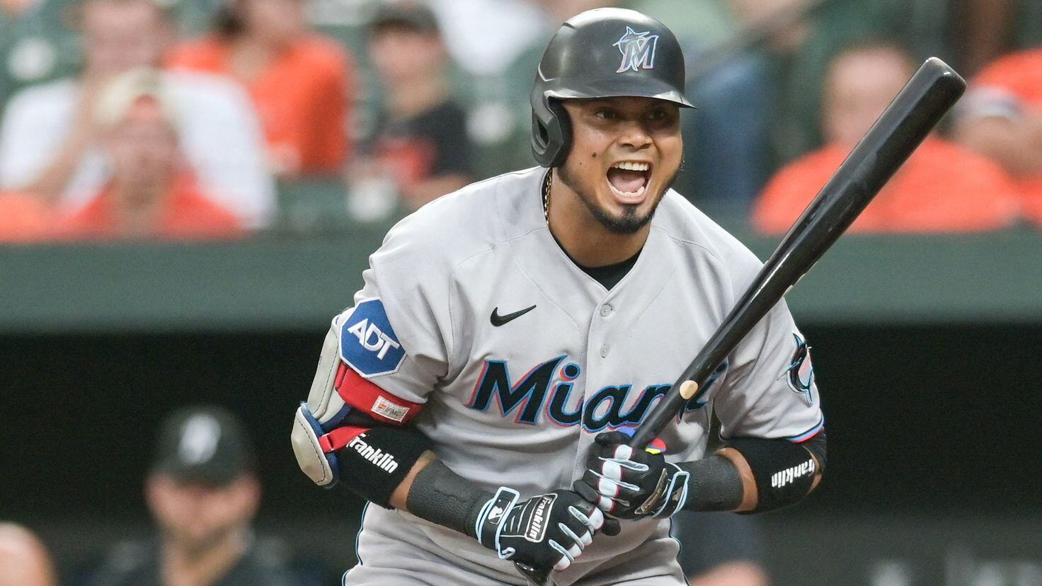 Marlins' Luis Arraez given hefty odds to carry .400 average into