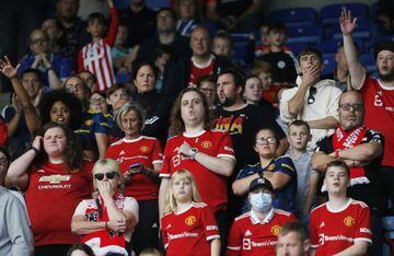 Soccer Football - Women's Super League - Leicester City v Manchester United - King Power Stadium, Leicester, Britain - September 12, 2021 Manchester United fans in the stands during the match Action Images via Reuters/Craig Brough
