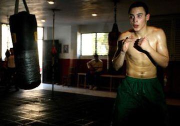 Para el 2005, Chávez Jr. siguió su entrenamiento en un gimnasio en la ciudad de Culiacán, Sinaloa para continuar yendo hacia adelante e ir formando su propia historia.