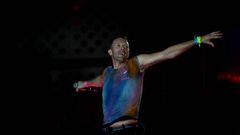 British singer Chris Martin of British band Coldplay performs on the main stage during Rock in Rio music festival at Rio 2016 Olympic Park in Rio de Janeiro, Brazil, on September 11, 2022. (Photo by MAURO PIMENTEL / AFP) (Photo by MAURO PIMENTEL/AFP via Getty Images)