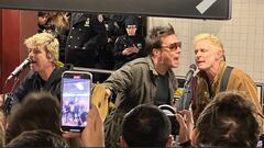 Green Day junto a Jimmy Fallon sorprenden con concierto en el metro de Nueva York