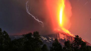 Alerta naranja del Volcán Villarrica: este es el mayor peligro si hace erupción según dos expertos