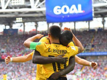 TOPSHOT - Belgium&#039;s forward Eden Hazard celebrates his second goal with Belgium&#039;s forward Romelu Lukaku during the Russia 2018 World Cup Group G football match between Belgium and Tunisia at the Spartak Stadium in Moscow on June 23, 2018. / AFP PHOTO / Yuri CORTEZ / RESTRICTED TO EDITORIAL USE - NO MOBILE PUSH ALERTS/DOWNLOADS