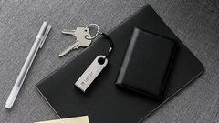 Envía y recibe criptoactivos con esta billetera Ledger Nano S superventas