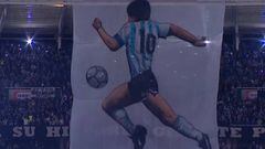 Talleres le hizo un homenaje a Maradona antes del partido contra Gimnasia