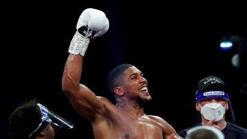 Joshua: "No real strategy except for winning" against Usyk