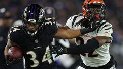 The Baltimore Ravens maintain their grip on the AFC North with a divisional win over the Cincinnati Bengals who saw Joe Burrow sidelined in the first half.