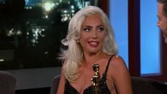 Lady Gaga, captada besando a un hombre que no es Bradley Cooper