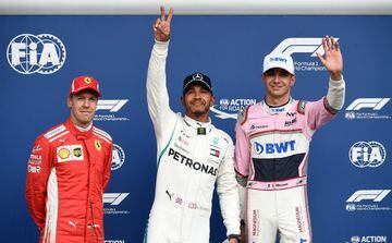 Lewis Hamilton, Sebastian Vettel y Esteban Ocon en el podio del GP de Bélgica. 
