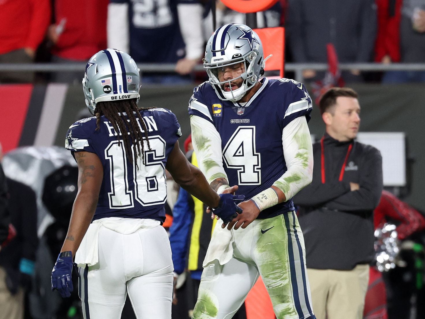 Here's the real reason behind the Dallas Cowboys' mismatched uniform colors