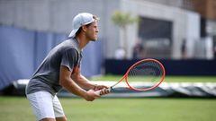 EASTBOURNE, ENGLAND - JUNE 18: Diego Schwartzman of Argentina warms up on a practice court on day one of the Rothesay International Eastbourne at Devonshire Park on June 18, 2022 in Eastbourne, England. (Photo by Charlie Crowhurst/Getty Images for LTA)