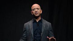 FILE PHOTO: Amazon founder Jeff Bezos speaks during an event about Blue Origin's space exploration plans in Washington, U.S., May 9, 2019. REUTERS/Clodagh Kilcoyne/File Photo