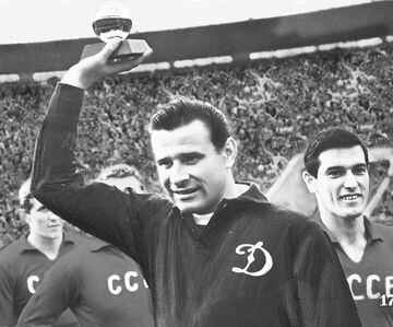 Lev Yashin es la máxima figura histórica del Dinamo Moscú. Es el único portero hasta ahora en ganar el Balón de Oro. 