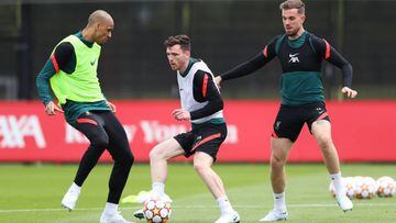 Liverpool midfielder Fabinho returned to training on Wednesday, as he recovers from a muscle strain sustained against Aston Villa a fortnight ago.