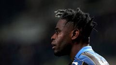 BERGAMO, ITALY - APRIL 18: Duvan Zapata of Atalanta looks on during the Serie A match between Atalanta BC and Hellas Verona FC at Gewiss Stadium on April 18, 2022 in Bergamo, Italy. (Photo by Emilio Andreoli/Getty Images)