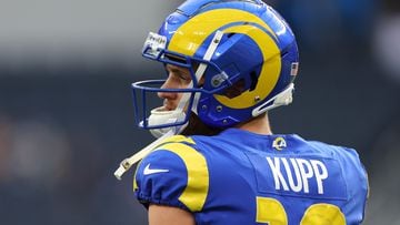 Rams uniforms likely returning to blue and white 