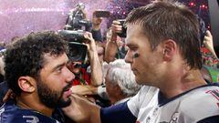 GLENDALE, AZ - FEBRUARY 01:  Russell Wilson #3 of the Seattle Seahawks congratulates Tom Brady #12 of the New England Patriots after the Patriots 28-24  win during Super Bowl XLIX at University of Phoenix Stadium on February 1, 2015 in Glendale, Arizona.  (Photo by Christian Petersen/Getty Images)